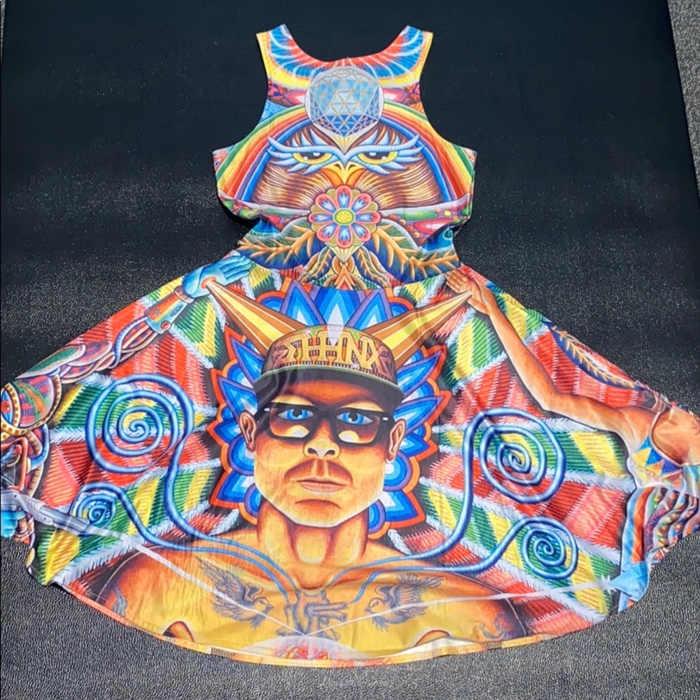 Grassroots dress
